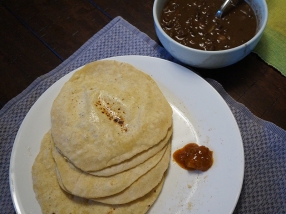 A pile of fresh chapatis.