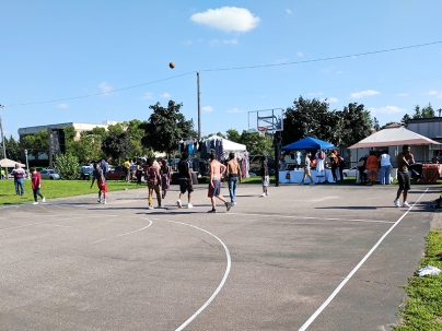 I like basketball but I can't help thinking that it would have been better if these pickup games had not been going alongside the festival with the ball occasionally crashing into people shopping at the adjacent stalls.