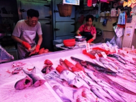 Sai Ying Pun Market, Fishmongers2