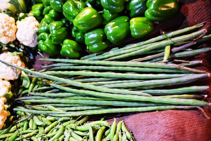 Mangal Bazar, Bell peppers, long beans