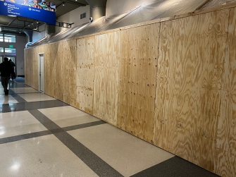 Midtown Market 2021, Boarded up large restaurant space