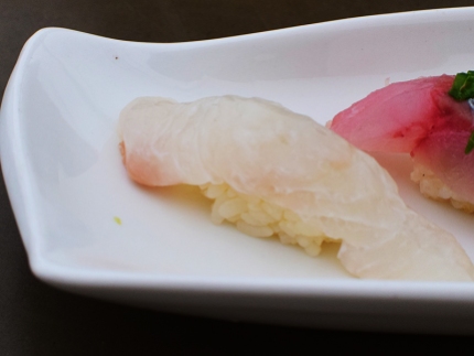 Sushi Nozomi 2, More hirame/halibut