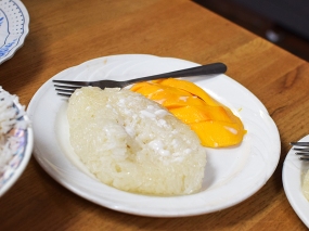 Bangkok Thai Deli, Mango with Sticky Rice