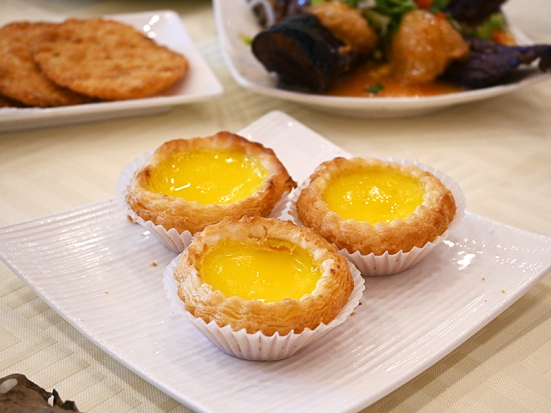 J Zhou, Egg Tart